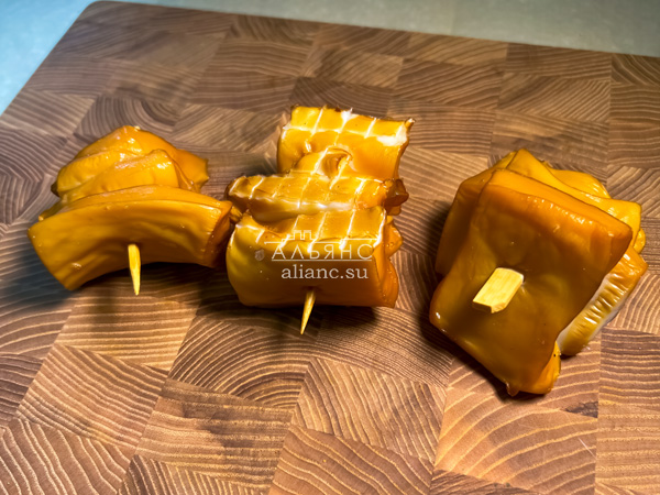 Шашлычок из кальмара х/к в Софрино