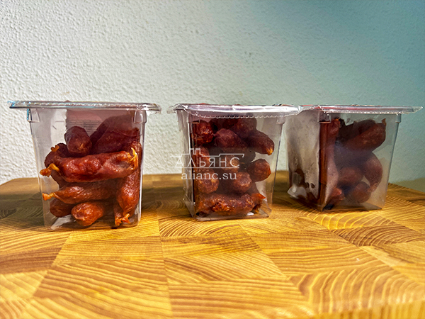 Колбаски МИНИ со вкусом аджики с/к (100 гр) в Софрино